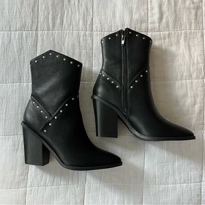 NW - Dolce Vita Western Boots